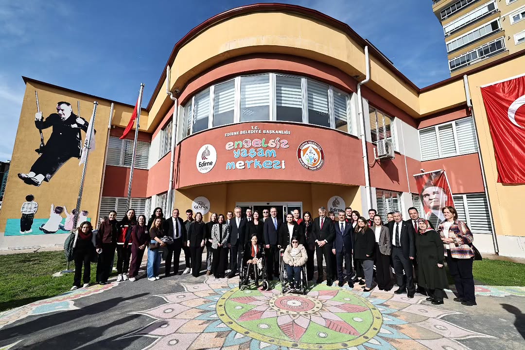 Edirne Belediyesi Engelsiz Yaşam Merkezi’ni Ziyaret Edildi