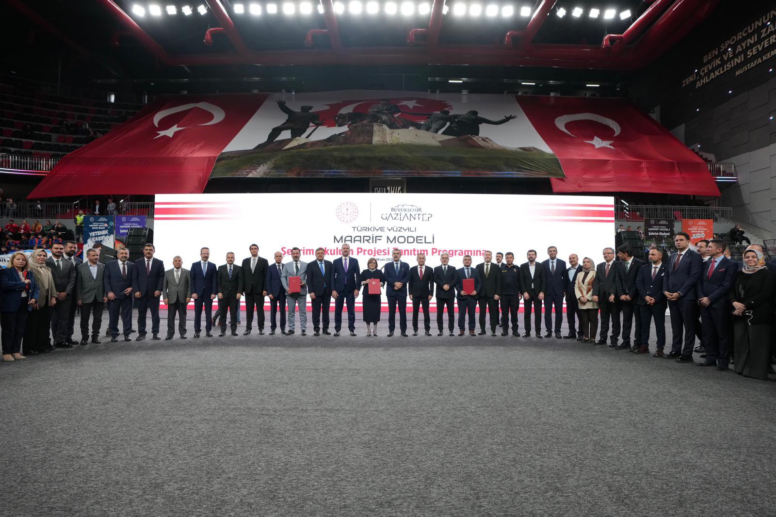 Millî Eğitim Bakanı Tekin, Projeyi Tanıttı