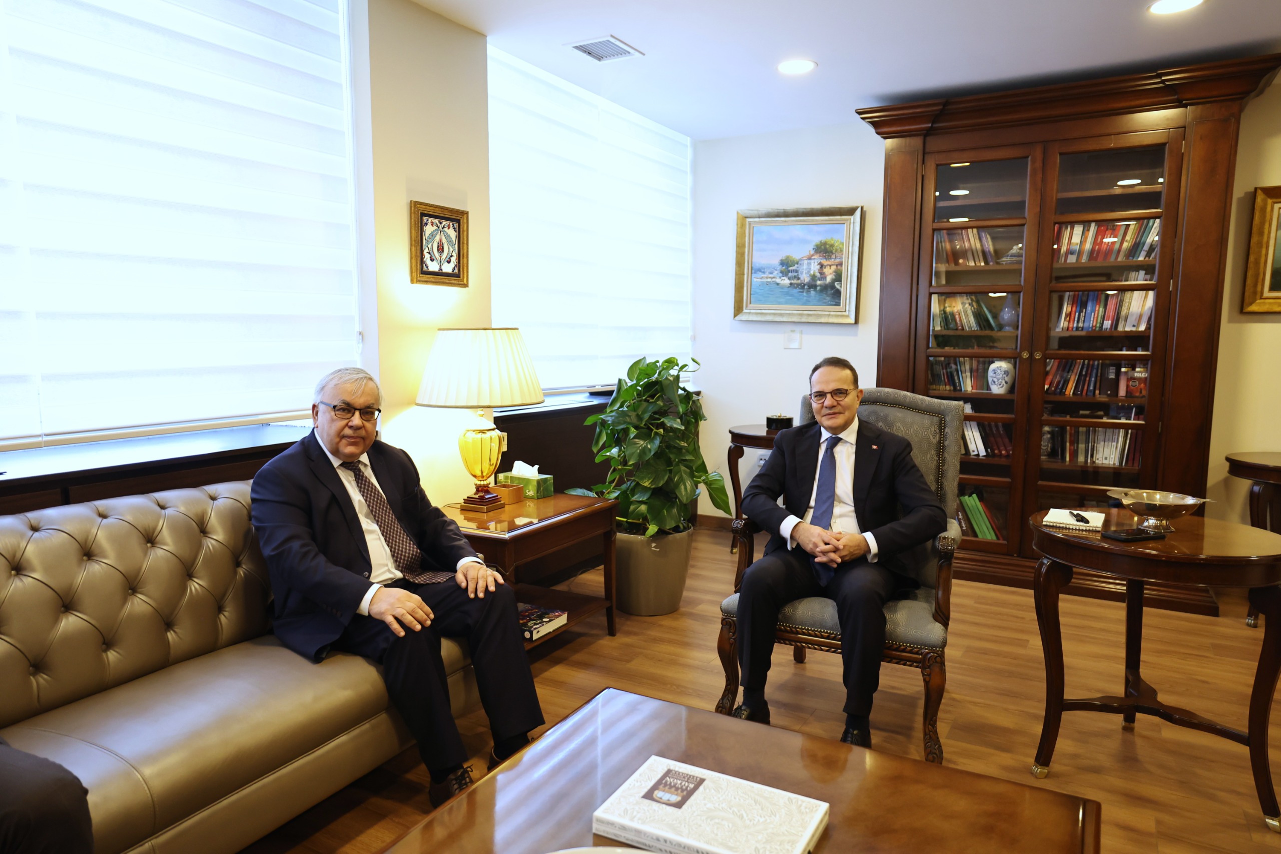 Bakan Yardımcısı Bozay, Rus Büyükelçiyi Kabul Etti