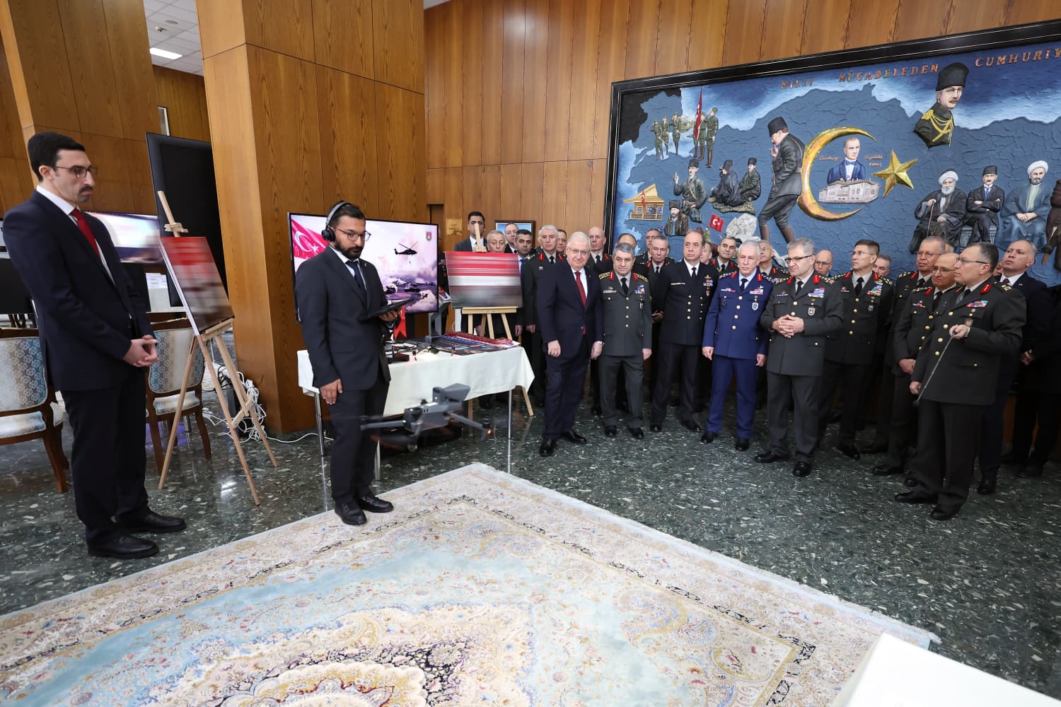 Milli Savunma Bakanı Güler, TSK Komutanlarıyla Toplandı