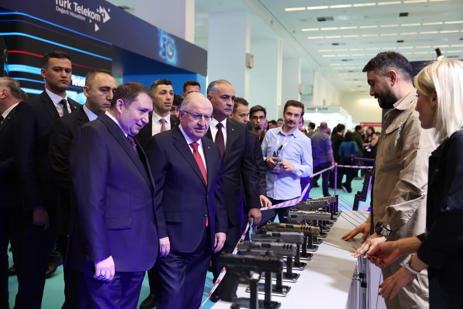 Yaşar Güler, hangi fuarda yer aldı?