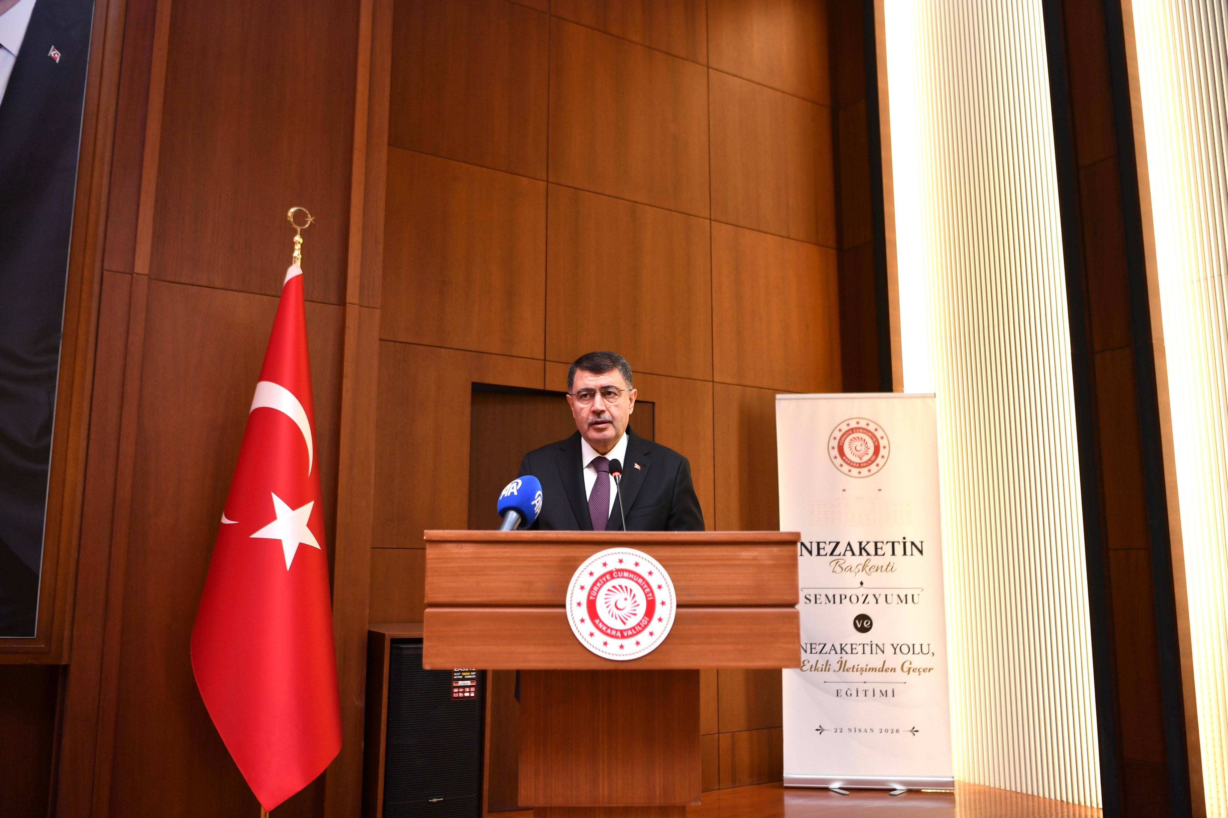 Vali Şahin, Nezaket Haftası Açılış Programı'na Katıldı