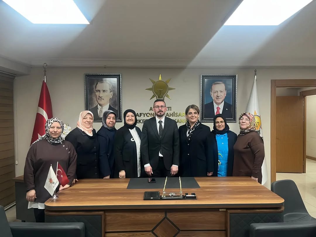 Avukat Halit Özdemir'e Merkez İlçe Başkanlığı Görevine Atama