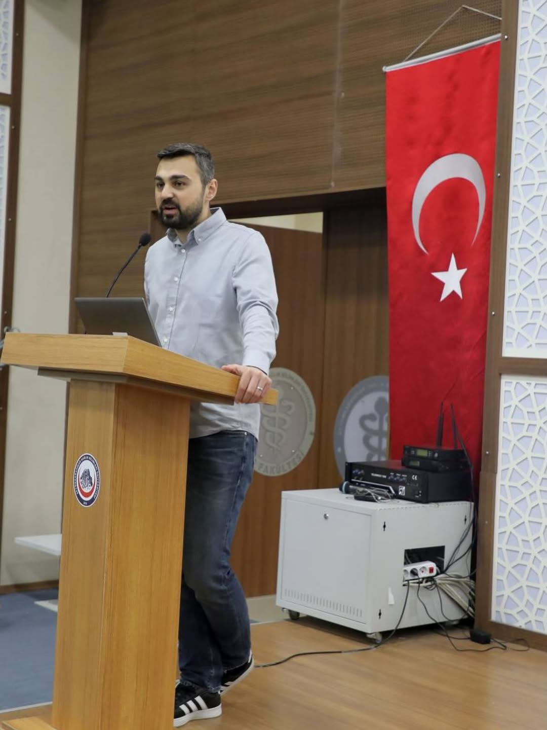 Afyonkarahisar Sağlık Bilimleri Üniversitesi Öğrencilerine Sınav Kaygısıyla Başa Çıkma Eğitimi Verdi