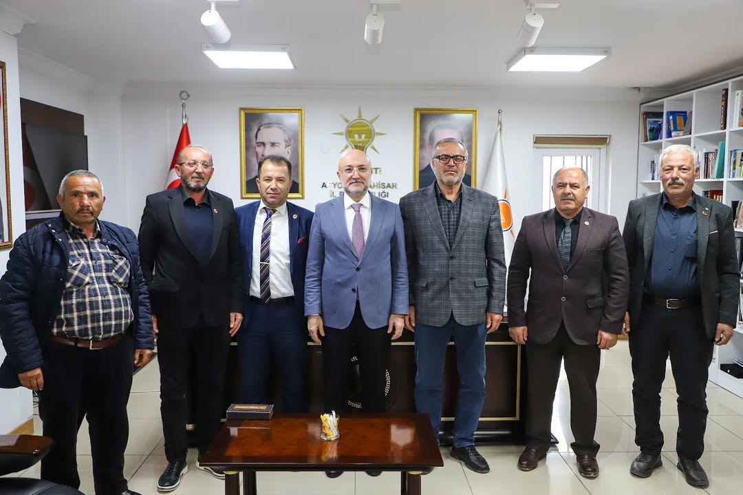 AK Parti Afyonkarahisar İl Başkanlığı Muhtarları Ağırladı