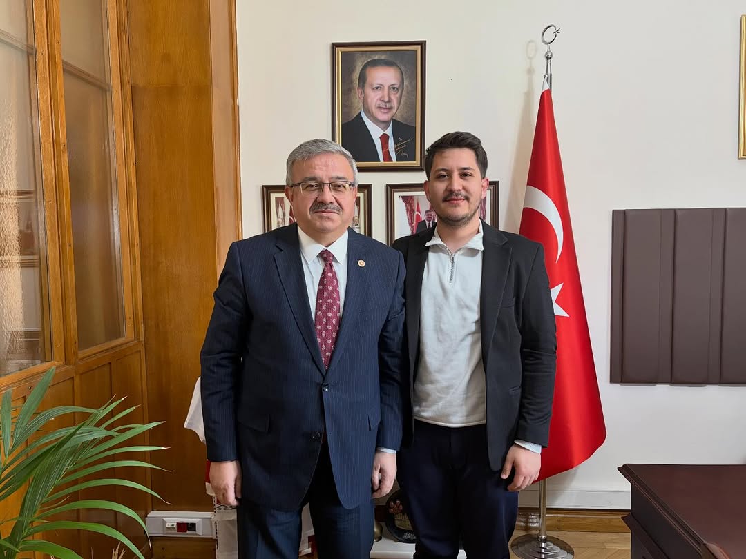 Ak Parti Milletvekili İbrahim Yurdunuseven, TBMM'de Hemşehrilerini Ağırladı