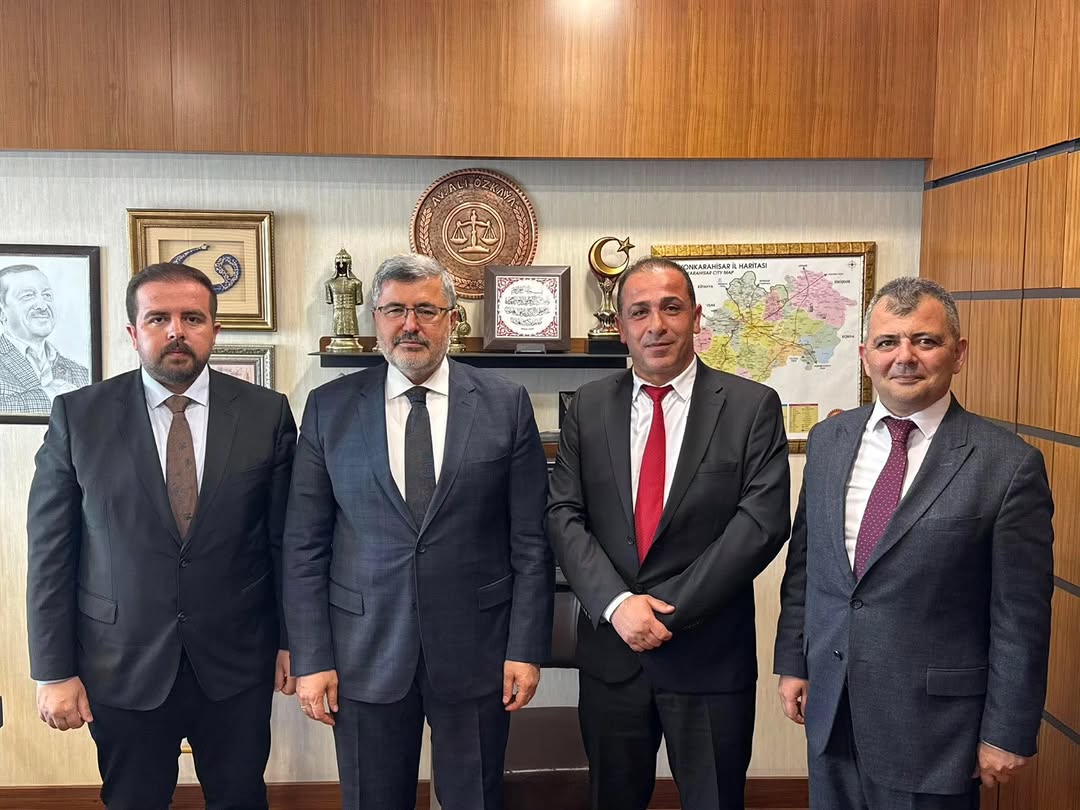 Emirdağ Belediye Başkanı Serkan Koyuncu, İmam Hatip Lisesi Donanım İhtiyaçlarını Milletvekiline İletti