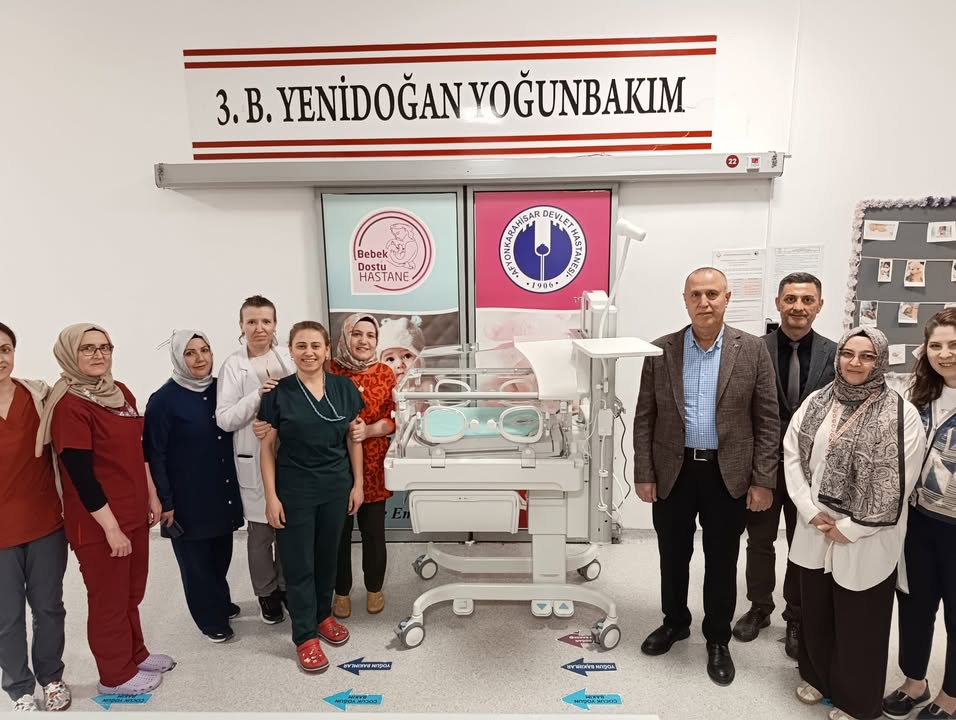 Afyonkarahisar Devlet Hastanesi Yenidoğan Yoğun Bakım Ünitesine Yeni Hibrit Küvöz Desteği Sağlıyor
