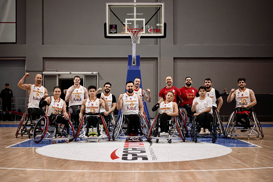 Galatasaray Ailesine Günaydın Mesajı