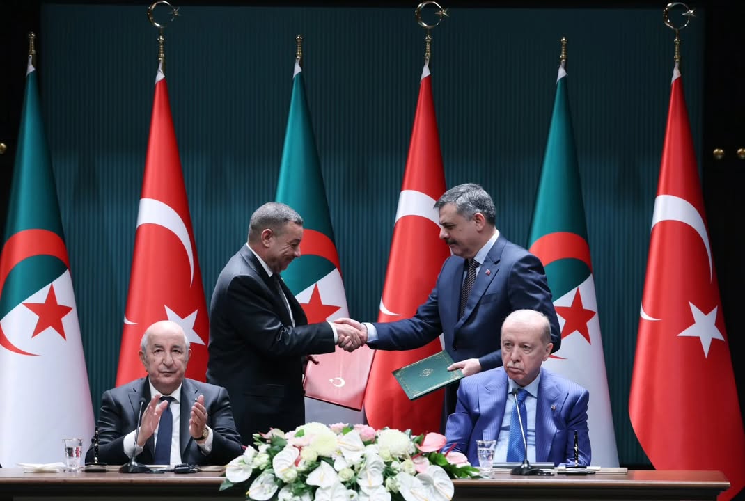 Türkiye ve Cezayir Arasında Yüksek Düzeyli İşbirliği Anlaşmaları İmzalandı