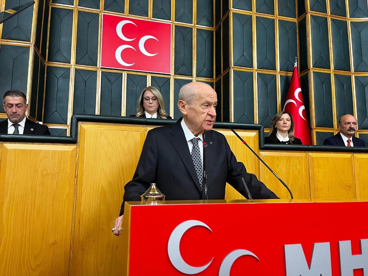 Devlet Bahçeli, MHP TBMM Grup Toplantısında Önemli Mesajlar Verdi