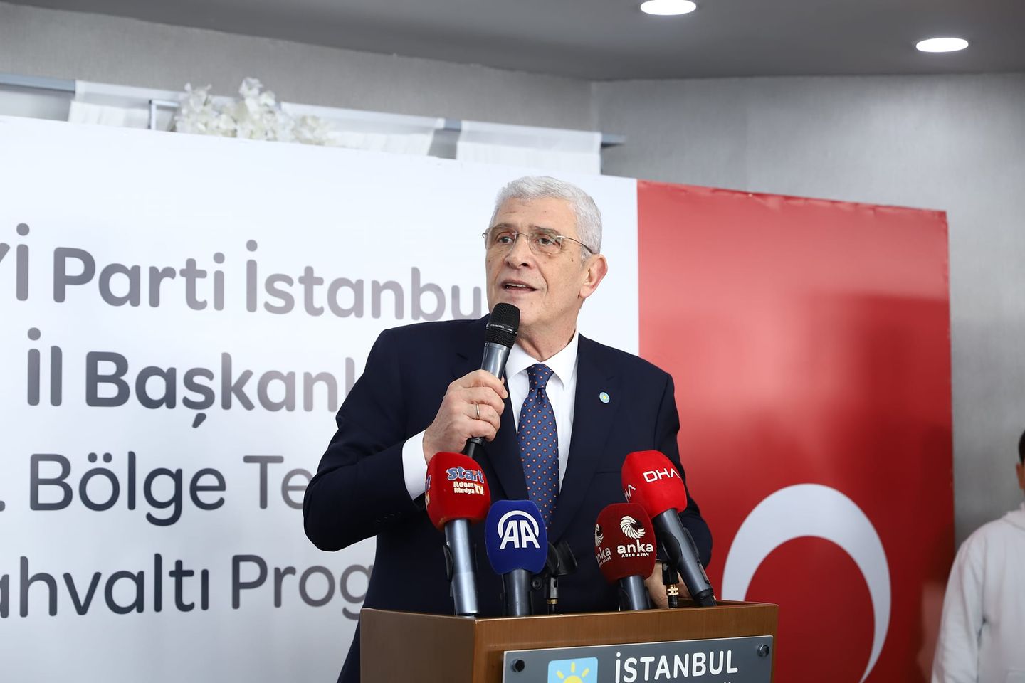 İYİ Parti İstanbul'da Birlik ve Beraberlik Mesajı Verdi