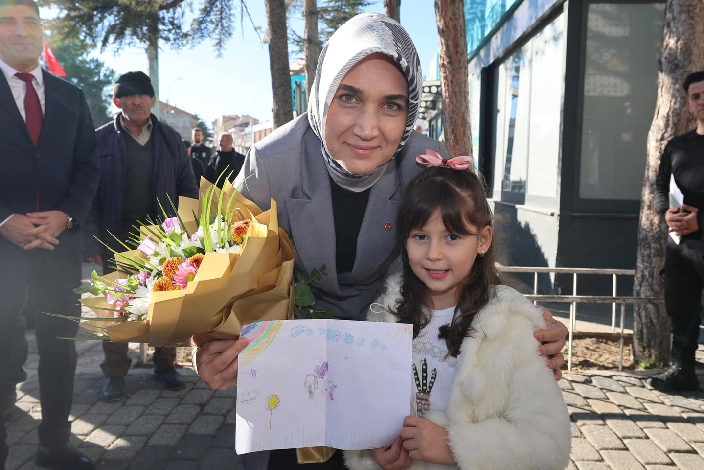 Ziyaretin Ardından: Valimizden Bayat'a Destek Sözü