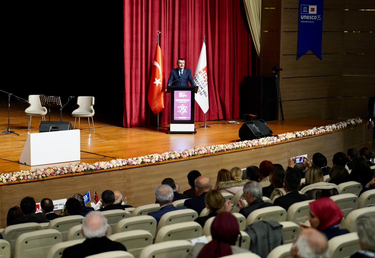 Millî Eğitim Bakanı Yusuf Tekin, UNESCO Türkiye Millî Komisyonu Buluşmasına Katıldı