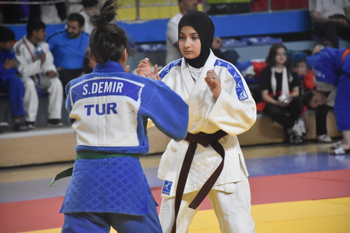 Afyonkarahisar'da Judo Heyecanı: Gençler Grup Müsabakaları Başlıyor