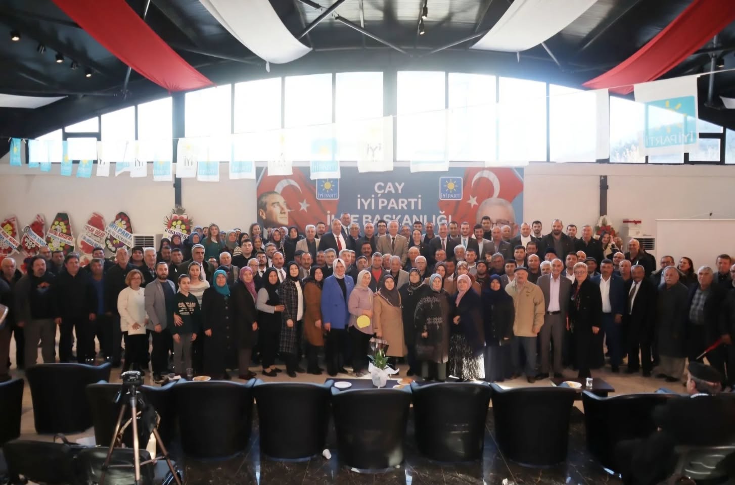 Afyonkarahisar'da İYİ Parti Rüzgarı: Yeşil Çay'da Coşkulu Buluşma