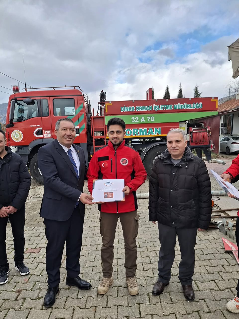 Dinar'da Orman Yangınlarına Karşı Gönüllülere Eğitim Verildi