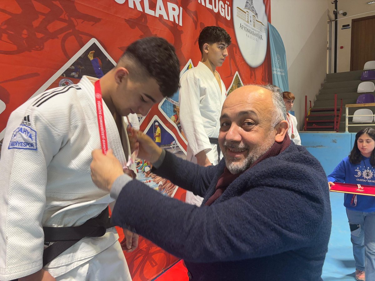 Afyonkarahisar'da Sporun Nabzı: Judo, Eskrim ve Basketbol Müsabakaları Tamamlandı