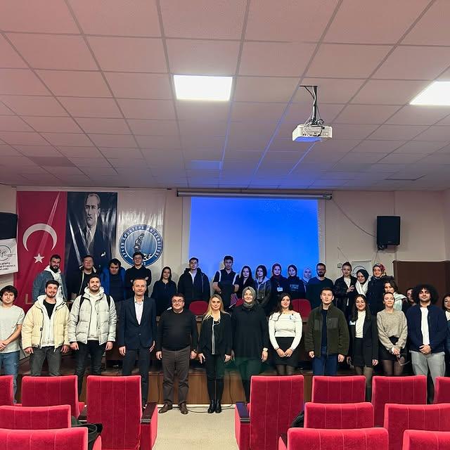 Afyon Kocatepe Üniversitesi'nde Dış Ticaret Gelişmeleri Konferansı Düzenlendi