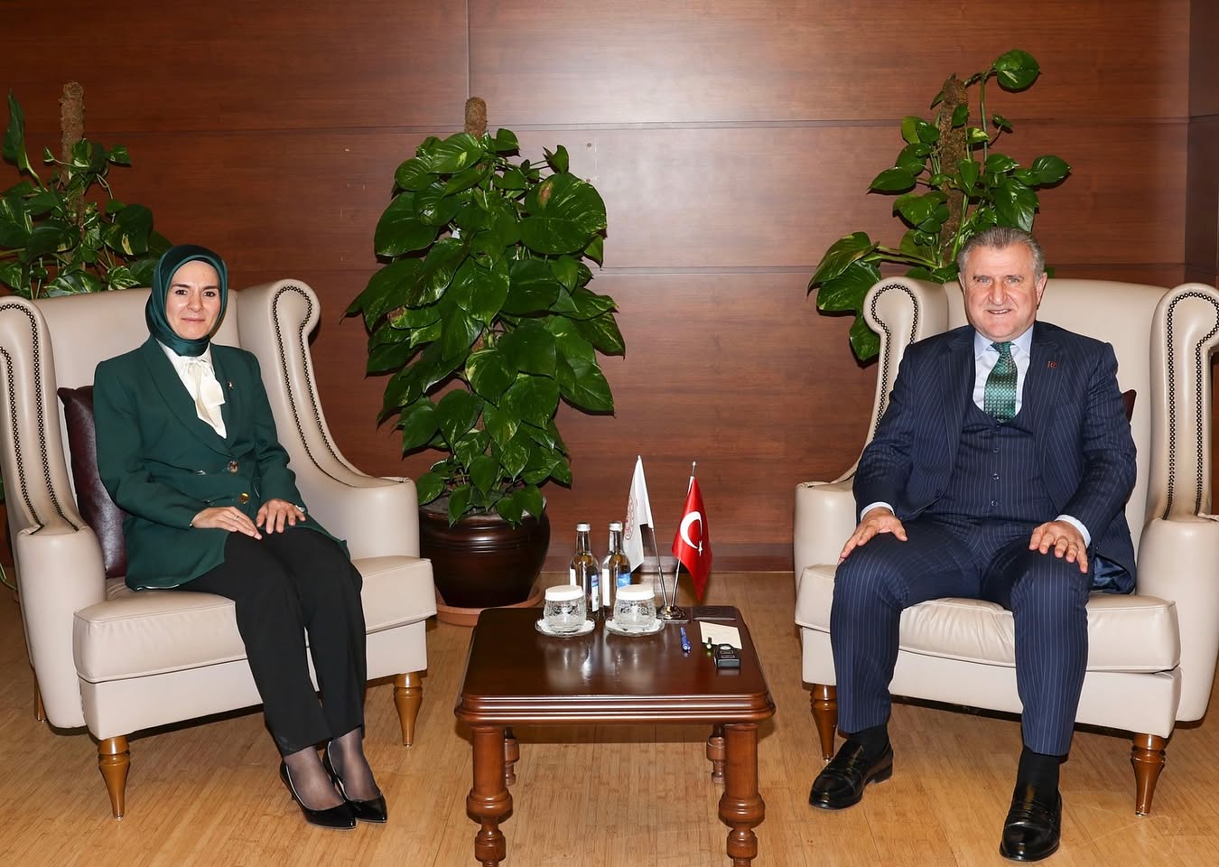 Aile ve Gençlik İş Birliğiyle Yeni Projelere Kapı Aralanıyor