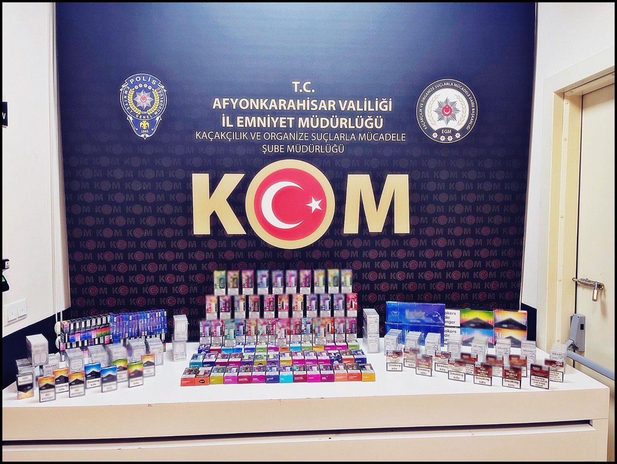 Afyonkarahisar'da Kaçakçılık Operasyonu: Çok Sayıda Gümrük Kaçağı Ele Geçirildi