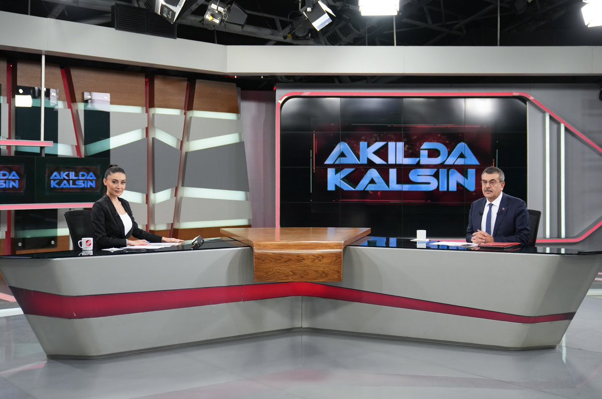 Millî Eğitim Bakanı Tekin, 