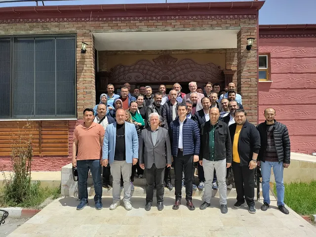 Afyon Kocatepe Üniversitesi Bolvadin Meslek Yüksekokulu'na Veda Yemeği Düzenlendi