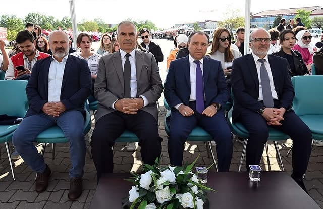 Afyon Kocatepe Üniversitesi'nde 2024-2025 Eğitim Öğretim Yılı Spor Oyunları Ödül Töreni Düzenlendi