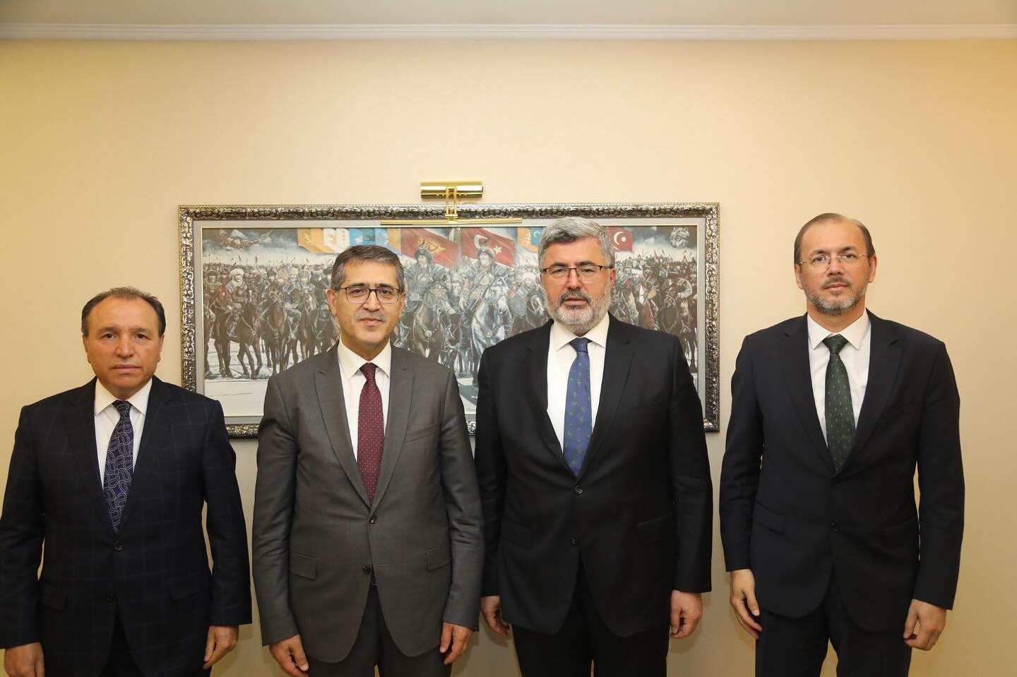 Afyon Kocatepe Üniversitesi Rektörü, Cumhurbaşkanlığı Strateji ve Bütçe Başkanı'nı Ziyaret Etti