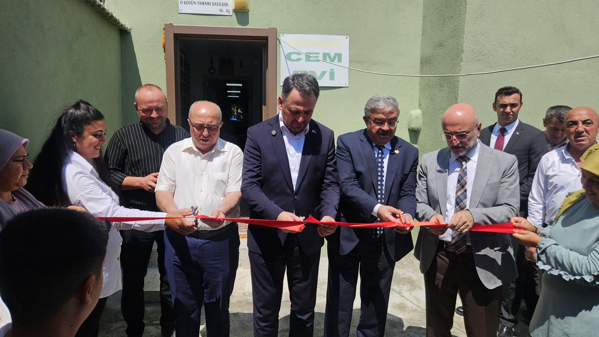 Sultandağı'nda Yeni Cem Evi Açıldı