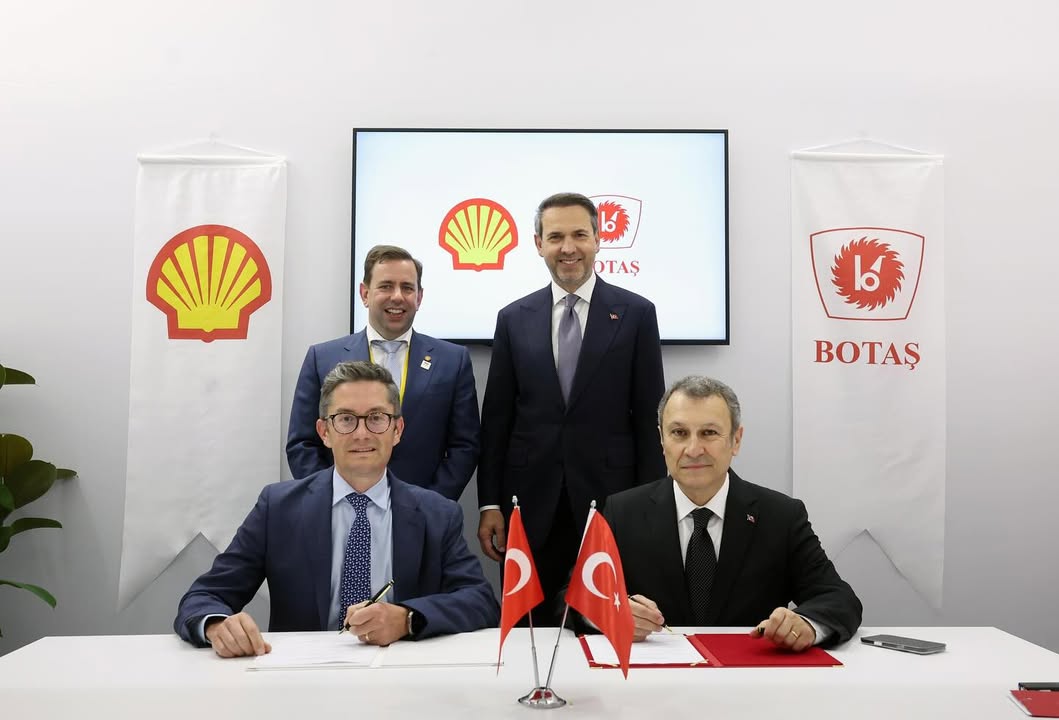 Photos from Alparslan Bayraktar's post