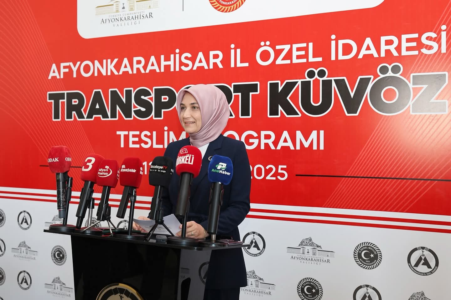 Afyonkarahisar Sağlık Altyapısına Güçlü Destek: 5 Yeni Transport Kuvöz Hizmete Alındı - 2